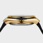 VELENO AURION - Vista lateral mostrando coroa e caixa gold 44mm em aço inoxidável